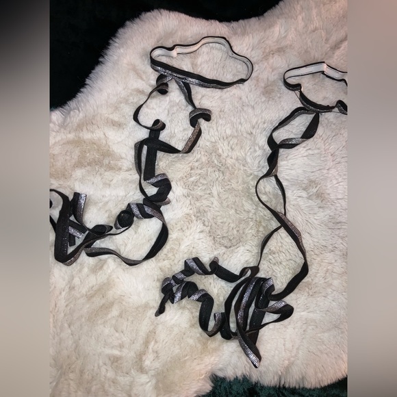 SOLD on Depop - iHeartRaves Pair of Non-Slip Black with Silver Glitter Leg Wraps - Picture 2 of 4